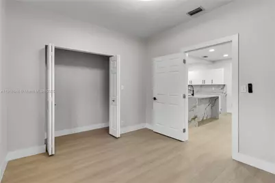 559 NW 2nd St, Florida City, FL 33034 - Photo 20