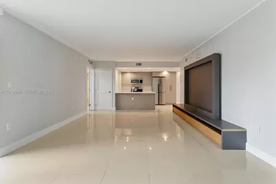 1150 101st St #203, Bay Harbor Islands, FL 33154 - Photo 4