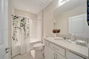 2941 Shortleaf Ave, Lauderdale Lakes, FL 33311 - Photo 36