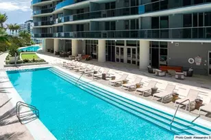 488 NE 18th St, Miami, FL 33132 - Photo 20