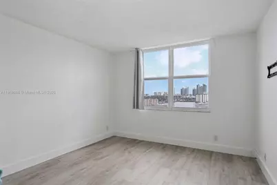 427 Golden Isles Dr #11F, Hallandale Beach, FL 33009 - Photo 16