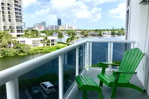 20515 E Country Club Dr, Aventura, FL 33180 - Photo 2