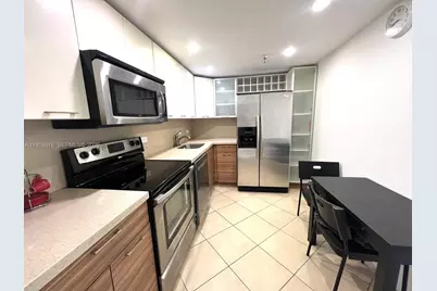 20515 E Country Club Dr #541, Aventura, FL 33180 - Photo 8