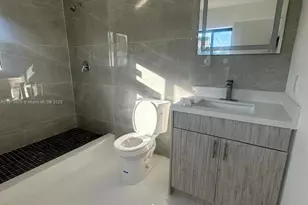 2041 NW 190th Terrace, Miami Gardens, FL 33056 - Photo 14