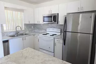 5200 NW 18th Ct, Lauderhill, FL 33313 - Photo 4