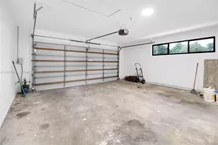 9760 SW 119th St, Miami, FL 33176 - Photo 10