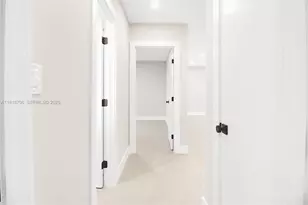 9760 SW 119th St, Miami, FL 33176 - Photo 16