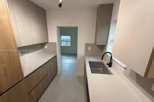 328 NE 57th St, Miami, FL 33137 - Photo 2