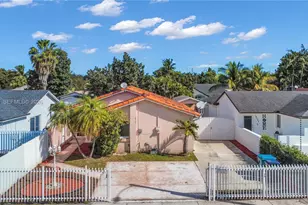 19721 SW 122nd Pl, Miami, FL 33177 - Photo 2