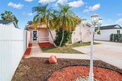 19721 SW 122nd Pl #19721, Miami, FL 33177 - Photo 4