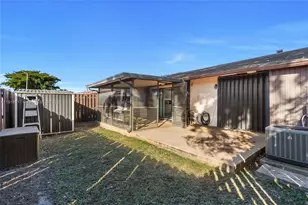 4456 SW 136th Pl, Miami, FL 33175 - Photo 12