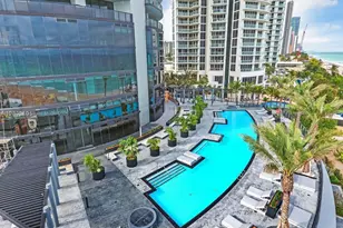 18555 Collins Ave, Sunny Isles Beach, FL 33160 - Photo 6