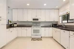 2451 SW 23rd Cranbrook Dr, Boynton Beach, FL 33436 - Photo 14