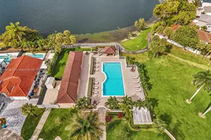 8249 NW 200th Terrace, Hialeah, FL 33015 - Photo 34