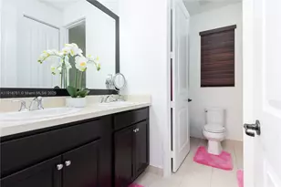 9735 W 34th Ct, Hialeah, FL 33018 - Photo 26