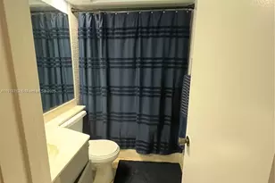 4900 SW 149th Ct, Miami, FL 33185 - Photo 4