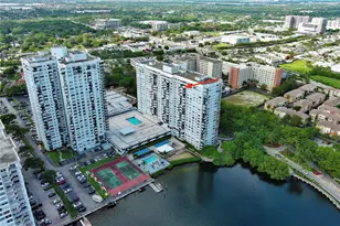 2780 NE 183rd St, Aventura, FL 33160 - Photo 18