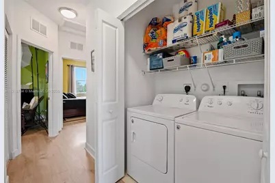 4501 NW 48th Ter, Tamarac, FL 33319 - Photo 14