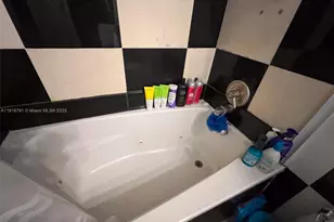 701 Three Islands Boulevard, Hallandale Beach, FL 33009 - Photo 14