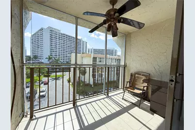 701 Three Islands Blvd #506, Hallandale Beach, FL 33009 - Photo 10