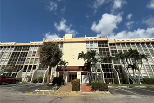 701 Three Islands Boulevard, Hallandale Beach, FL 33009 - Photo 22