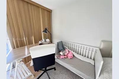 701 Three Islands Blvd #506, Hallandale Beach, FL 33009 - Photo 18