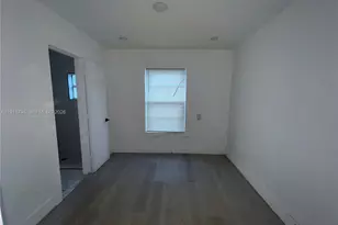 1800 SW 3rd St, Miami, FL 33135 - Photo 10