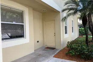 2165 Pasa Verde Ln, Weston, FL 33327 - Photo 2