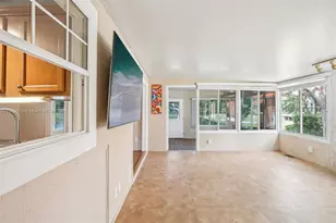 6621 La Mesa Rd, Other City - In The State Of Florida, FL 34637 - Photo 10