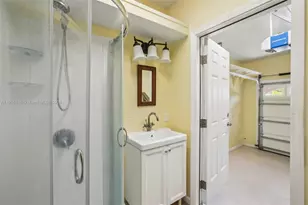 6621 La Mesa Rd, Other City - In The State Of Florida, FL 34637 - Photo 34