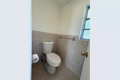 300 NW 42nd St, Boca Raton, FL 33431 - Photo 28