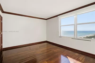 5555 Collins Ave #12N, Miami Beach, FL 33140 - Photo 24