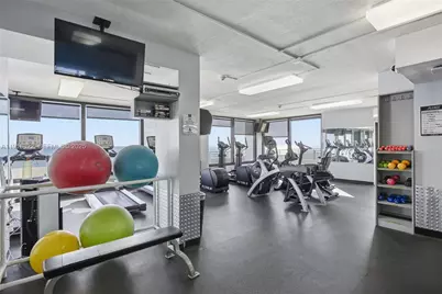 5555 Collins Ave #12N, Miami Beach, FL 33140 - Photo 36