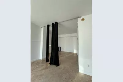 133 NE 2nd Ave #2912, Miami, FL 33132 - Photo 8