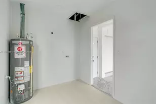 957 Great Falls Terrace NW, Port Charlotte, FL 33948 - Photo 18