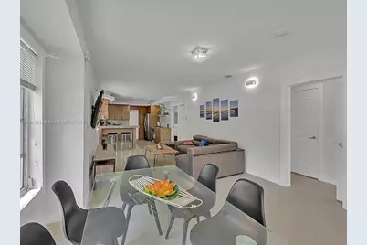 715 Hollywood Blvd, Hollywood, FL 33019 - Photo 4