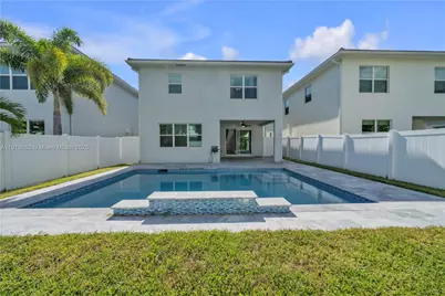 1101 Azul Ct, Deerfield Beach, FL 33064 - Photo 2