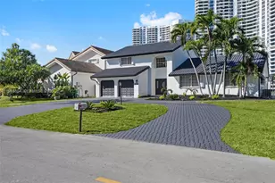 19140 N Bay Rd, Sunny Isles Beach, FL 33160 - Photo 8