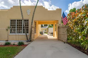 4250 SW 10th St, Miami, FL 33134 - Photo 32