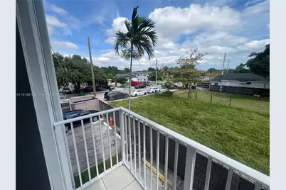 2536 NW 24th St #2B, Miami, FL 33142 - Photo 16