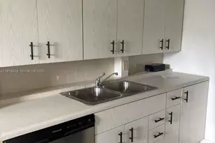 2052 Exeter C, Boca Raton, FL 33434 - Photo 32