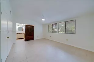 7827 SW 106th Cir, Miami, FL 33173 - Photo 14