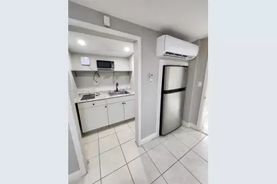 6251 NW 14th St, Sunrise, FL 33313 - Photo 12