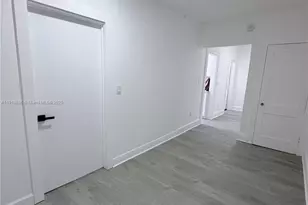 1560 SW 5th St, Miami, FL 33135 - Photo 10