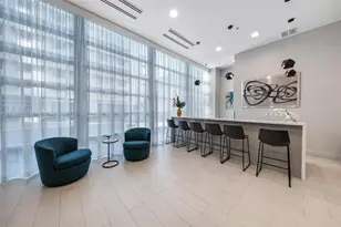 665 NE 25th St, Miami, FL 33137 - Photo 54