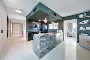 665 NE 25th St, Miami, FL 33137 - Photo 16