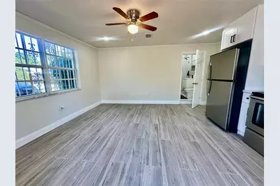 1360 NW 132nd St #Side, Miami, FL 33167 - Photo 2