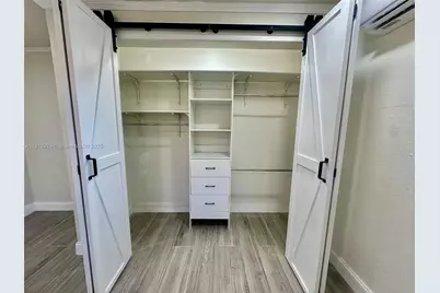 1360 NW 132nd St #Side, Miami, FL 33167 - Photo 8