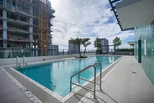 11 NE 6th St, Miami, FL 33132 - Photo 28