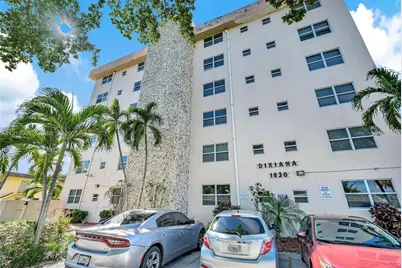 1830 Dixieanna St #506, Hollywood, FL 33020 - Photo 1